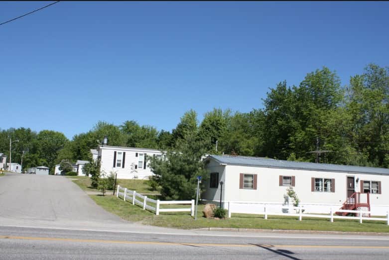 Top 3 Reasons to Buy a Maine Mobile Home 